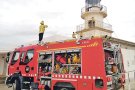Escala ebri el far del cap de Creus i hi acaba caient a dins
