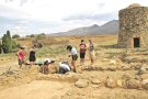 Continuen les excavacions a l’illa de cases propera al carrer Major de la vila medieval