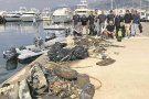 Recullen 300 quilos de residus del fons marí