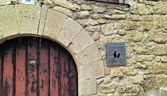 Calaceit, el Cadaqués de terra endins