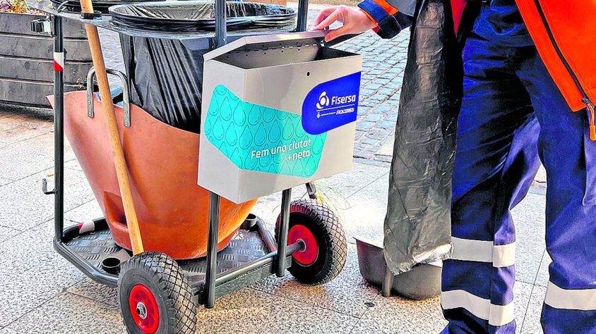 Figueres estrena 25 carretons per escombrar els carrers