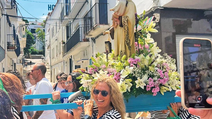 Llançà homenatja la tradició marinera amb les Festes de la Verge del Carme