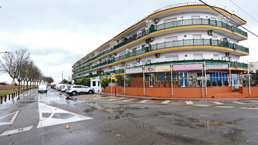 Primer pas per reurbanitzar el sector Illa Moxó