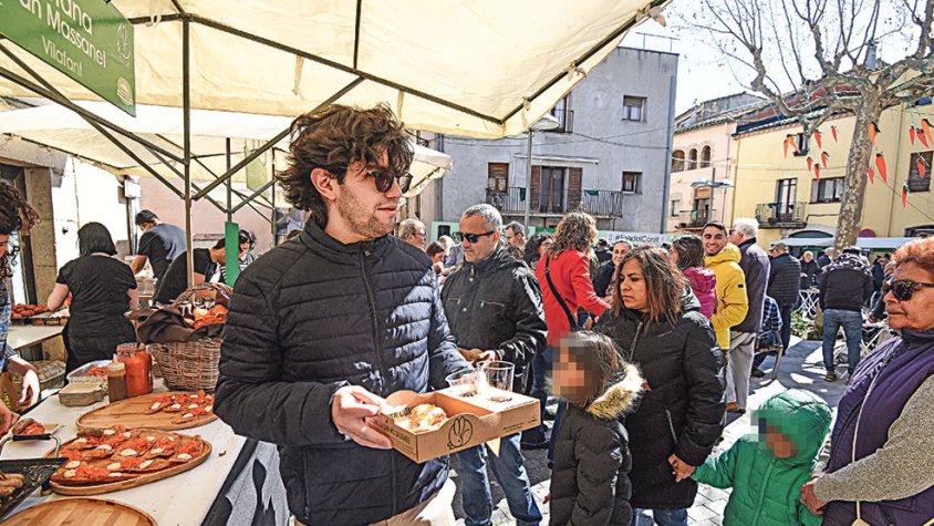 La Fira del Conill de  Vilafant omple el municipi