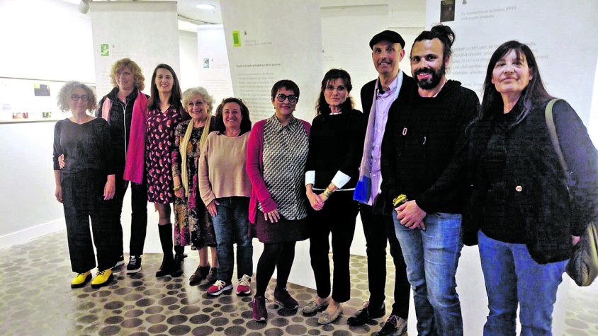 Roses desperta la poesia amb la veu de sis poetes empordaneses