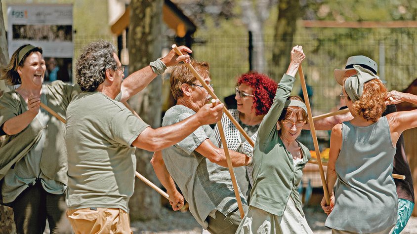 Micropobles a escena cerca actors i actrius