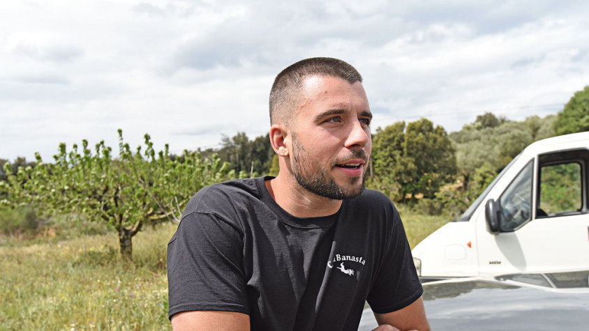 «M'aferro a recuperar l'argudell dels nostres avis» 