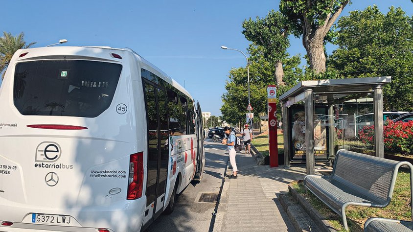 El transport d’estiu es posa en marxa amb nous horaris i l’L2