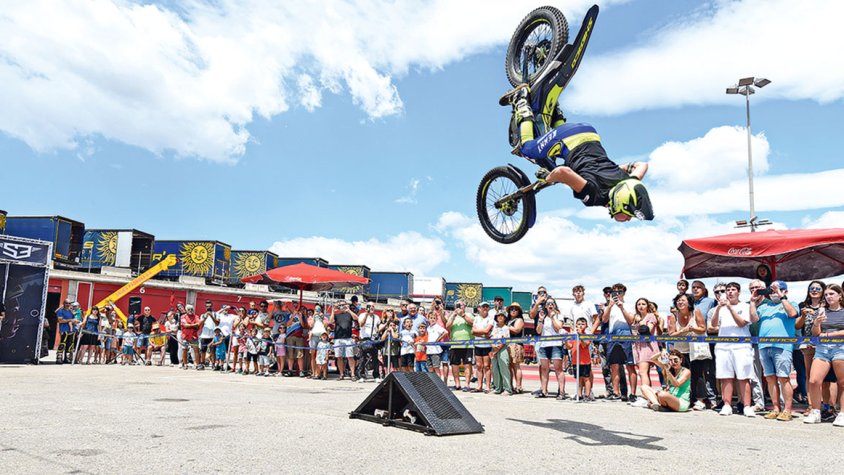 El Grup Padrosa festeja el centenari a casa