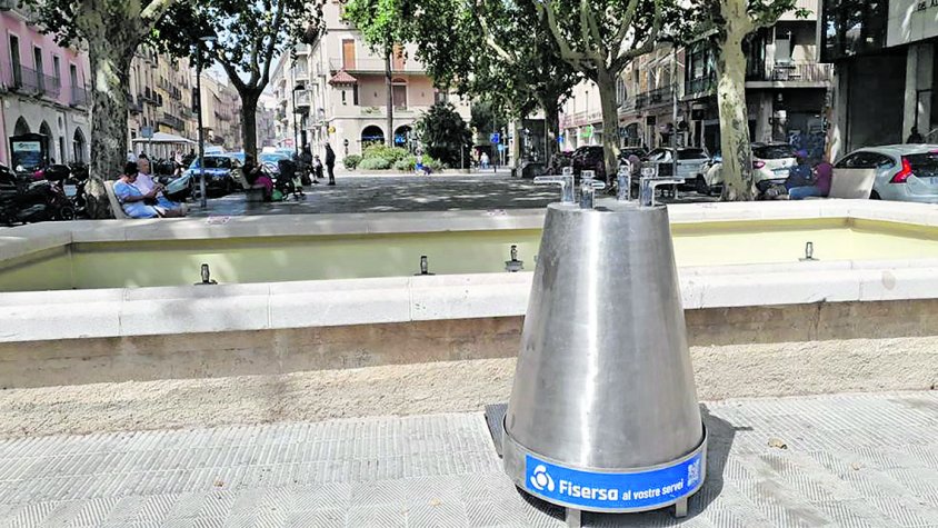 S’instal·len punts d’hidratació mòbils al centre de la ciutat 
