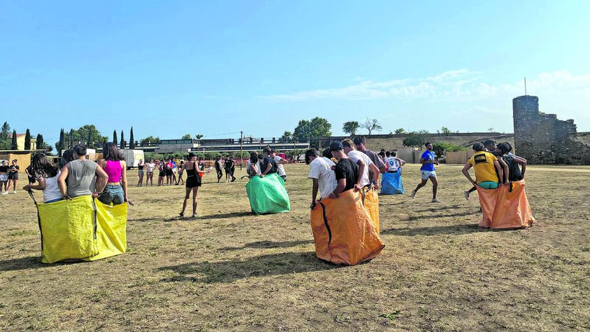 La Trobada Jove de la Ciutadella de Roses reuneix cinc-cents joves de la comarca