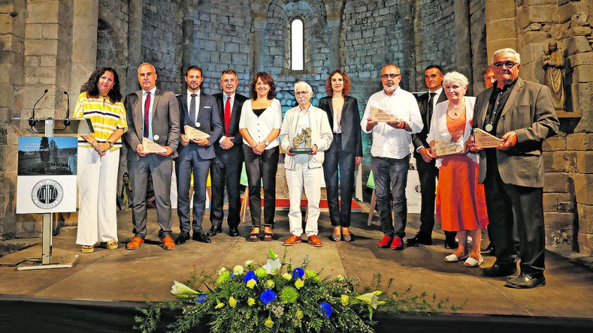 Reconeixement als batlles que defensen el català a França