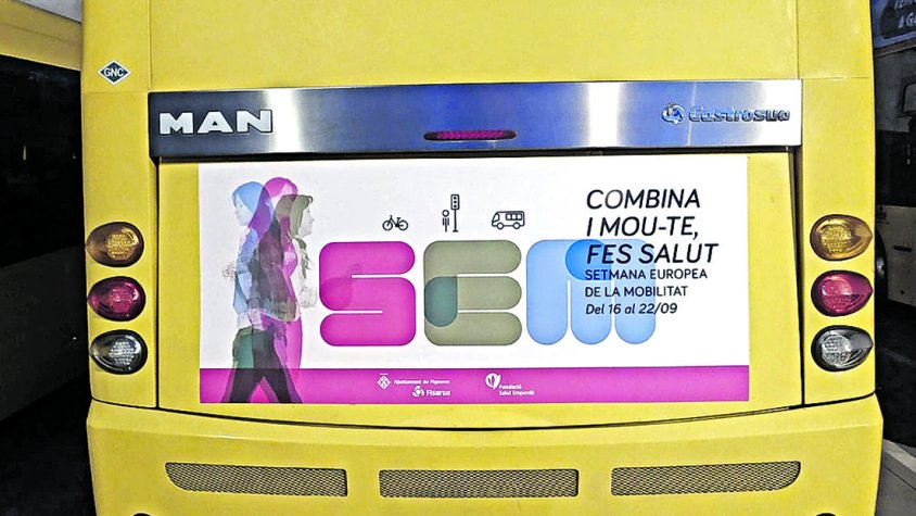 Missatges de la Setmana de la Mobilitat a busos i marquesines
