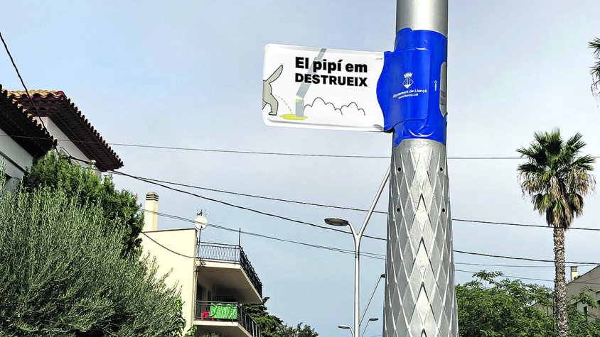 No volen que el pipí ‘destrueixi’ mobiliari urbà