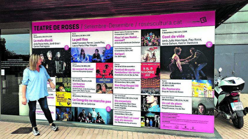 El Teatre de Roses, a punt per alçar el teló