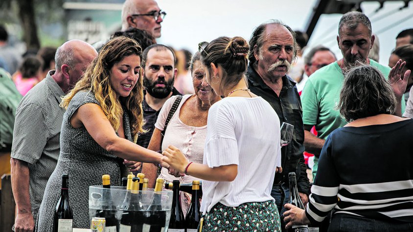 Els vins sorgits de la pissarra se citen a Colera