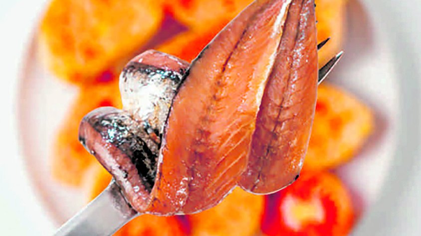 Vint-i-cinc locals participen a la Ruta de la Tapa de l’Anxova de l’Escala