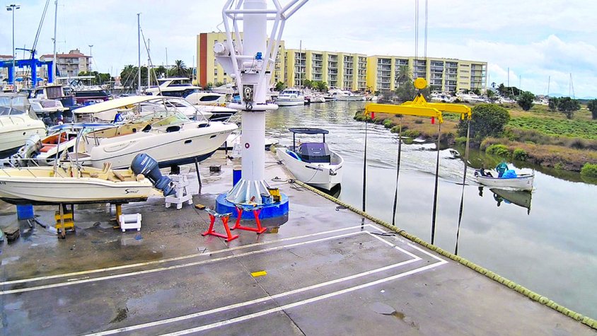 Roben una barca a la cala Taballera per suposadament transportar-hi droga