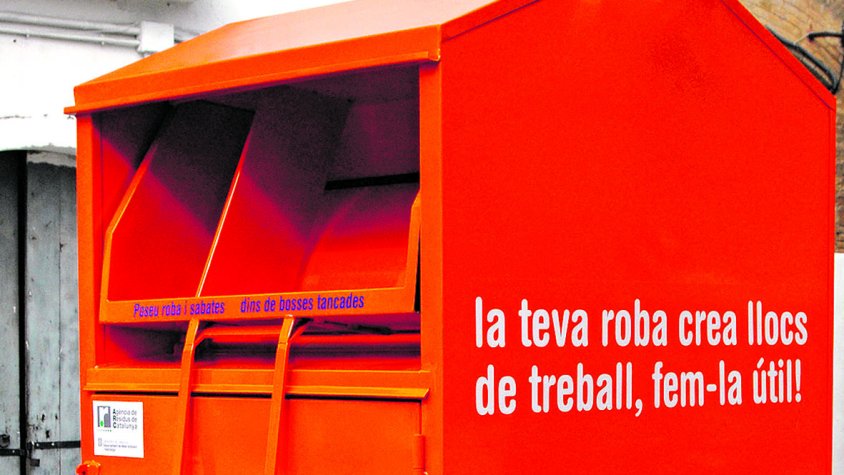 S’instal·la a Roses un sistema de recollida intel·ligent de roba 