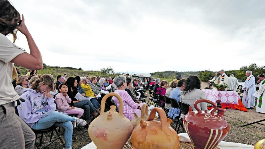 Arriba la pluja l’endemà de la Missa a Sant Ferran