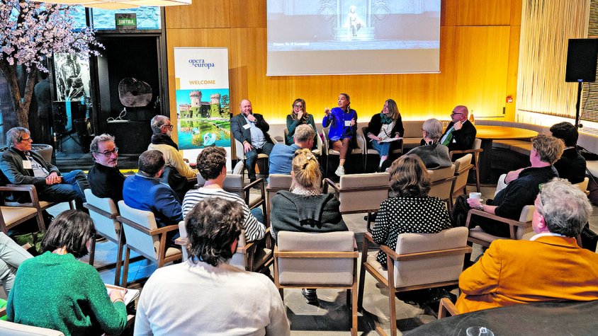 El present i el futur dels festivals d’òpera es debat a Peralada