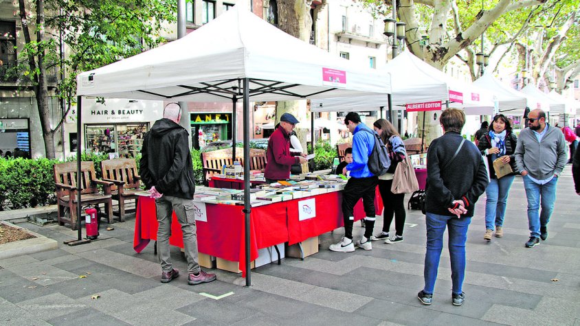 Festa literària a la Rambla