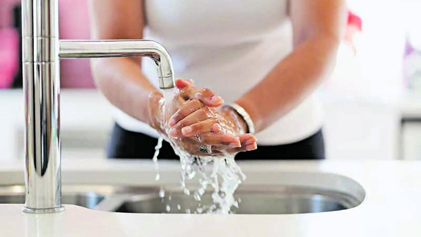 Estudien baixar la pressió de l’aigua per al consum domèstic