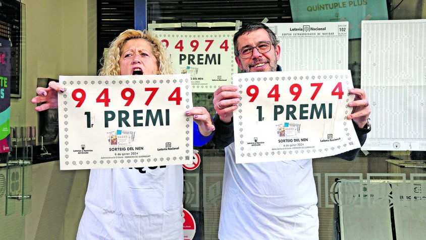 L’Escala reparteix 500.000 € de la loteria del Nen i la Jonquera ven un primer premi