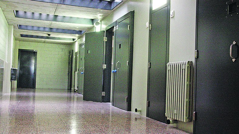 Combatent les addiccions a la presó