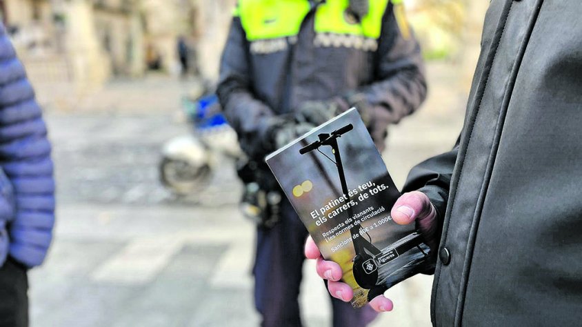 La Guàrdia Urbana sanciona 21 persones en deu dies per incivisme amb el patinet elèctric