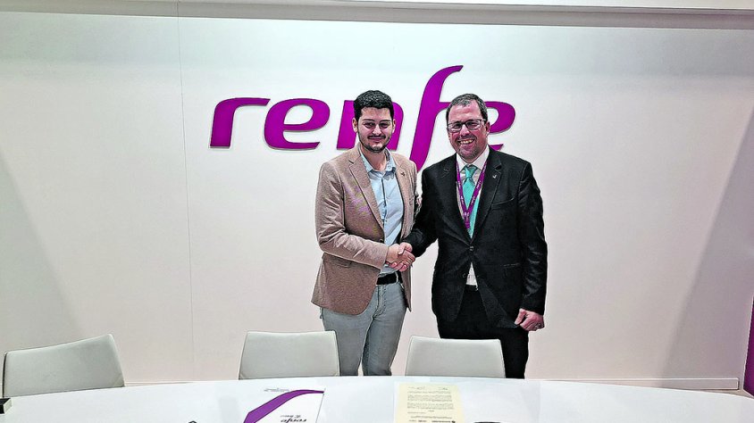 Gael Rodríguez signa un acord d’intencions amb Renfe per promocionar  Portbou