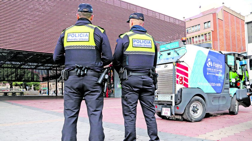 Figueres sancionarà ara els qui embrutin la via pública