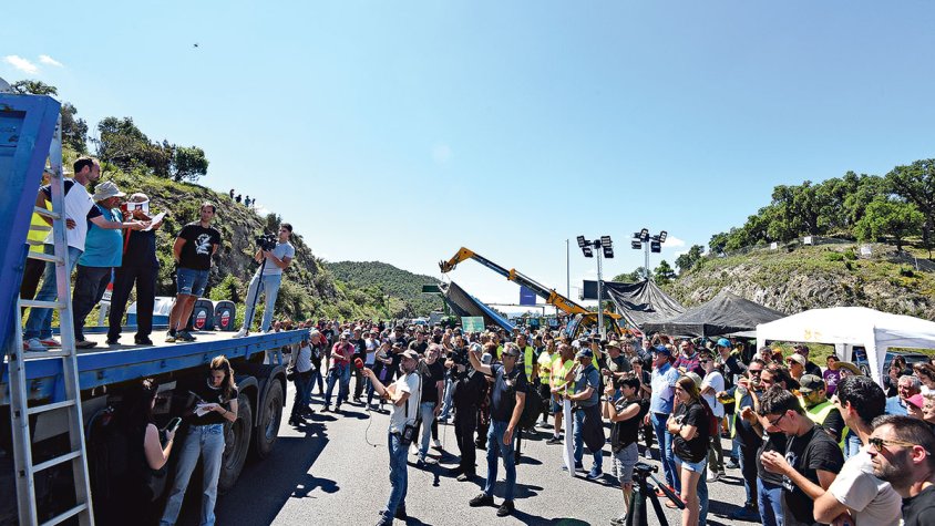 Per les clàusules mirall i la reducció d’impostos