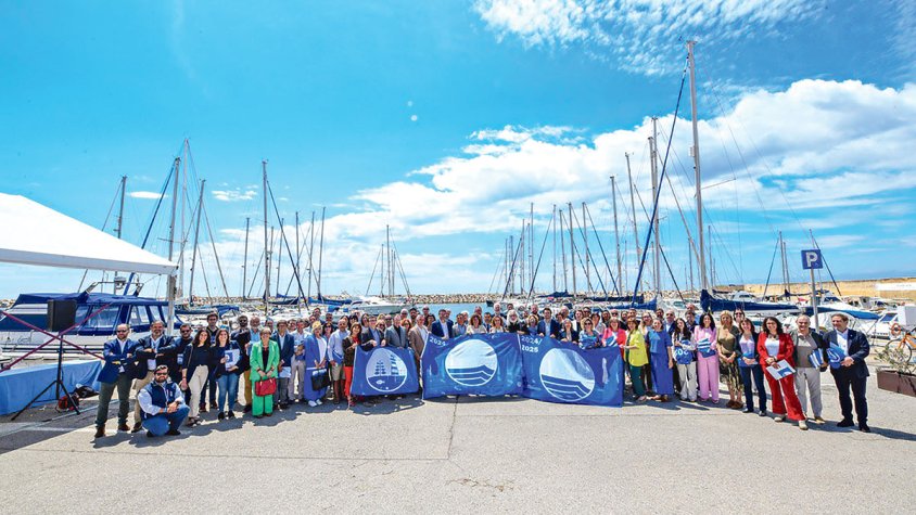 Distintius a Llançà, Empuriabrava i Roses