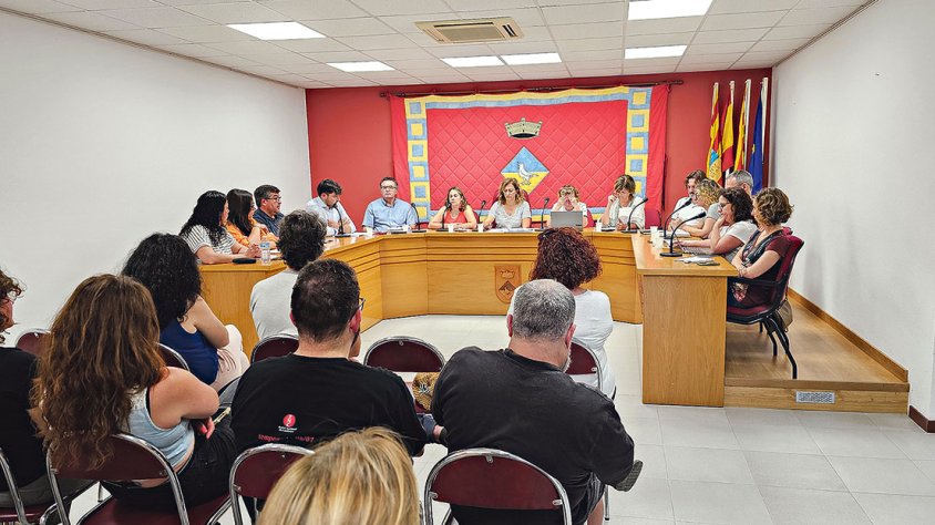 El govern fa balanç però l’oposició no en surt convençuda