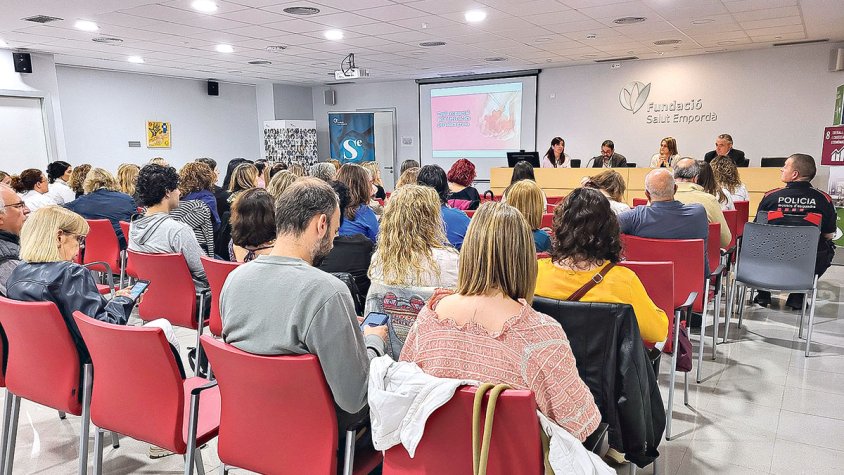 28 persones grans van patir maltractaments el 2023