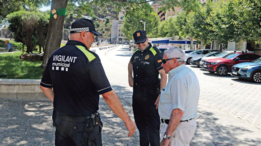 Reforç policial a Portbou amb quatre vigilants municipals