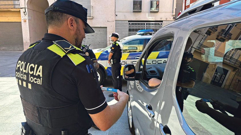 Intensifiquen els tests de drogues a la frontera jonquerenca
