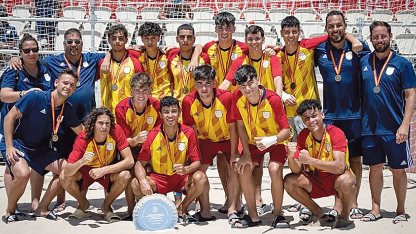 El Roses Platja exhibeix la força del planter 