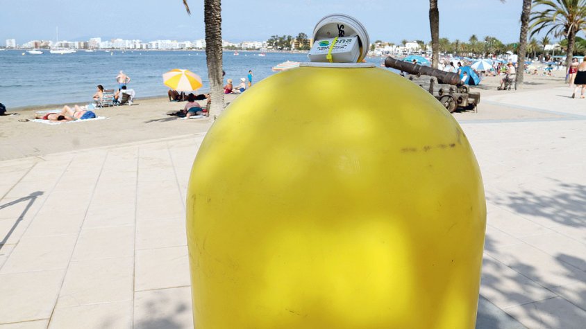 Roses estrena una boia que monitoritza l’estat del mar