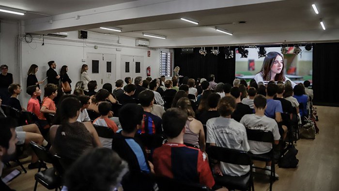 Educació impulsa una campanya per a la detecció de l'assetjament escolar