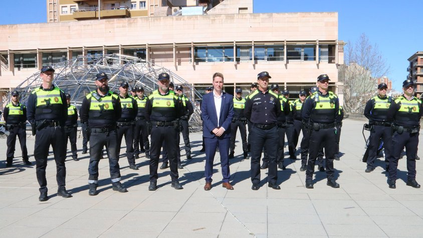 Figueres vol equipar la Guàrdia Urbana amb pistoles taser, gas pebre i detectors de metall