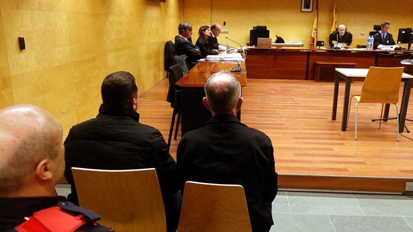 L’acusat de matar un transportista i apunyalar-ne un altre va enviar missatges ‘d’amenaça’ abans del crim