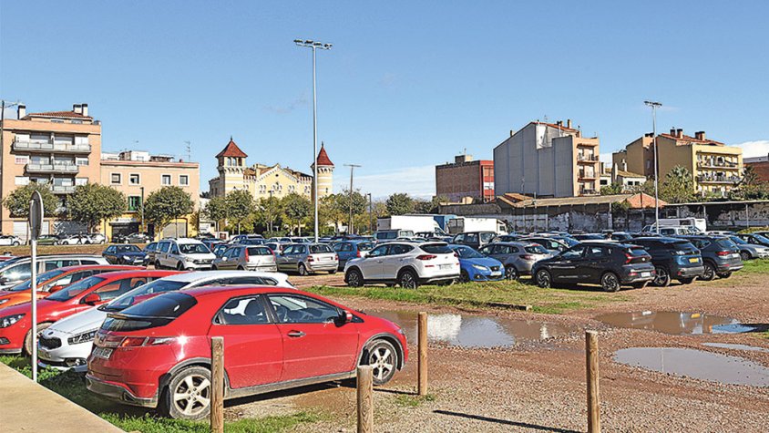  Iniciatives privades perquè les autocaravanes aparquin a Figueres