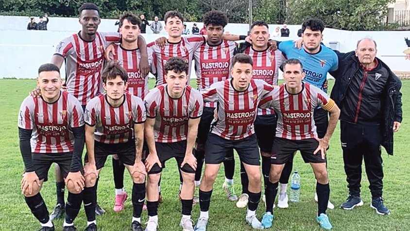 El Base Roses trenca la ratxa immaculada