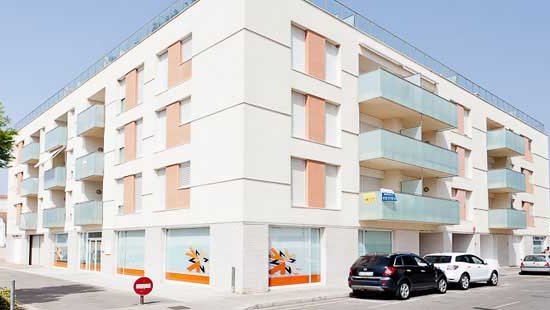 Primera pedra per al futur Espai Igualtat de l’Escala 