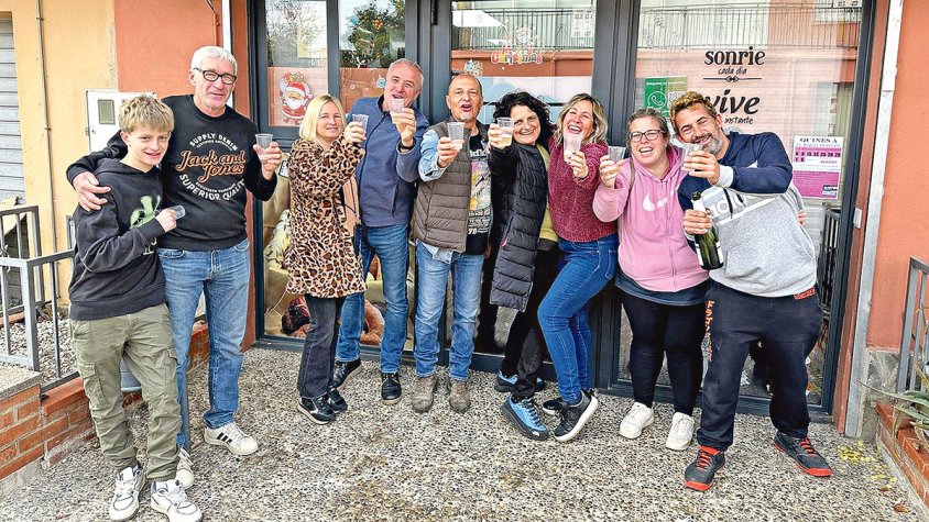 Eufòria a Sant Miquel de Fluvià pel milió d’euros de la Dooble de la Grossa