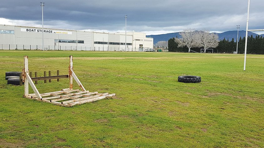 Aparquen la compra de l’edifici del club nàutic
