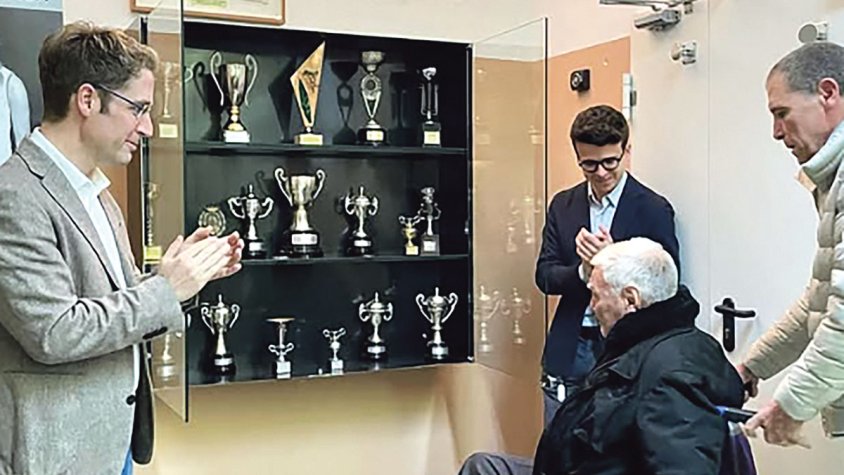 El llegat de Roser Llop, immortalitzat al pavelló