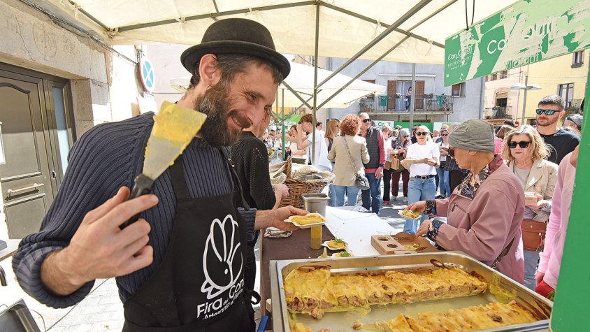 El bon temps s’alia amb la Fira del Conill que ven 900 tiquets